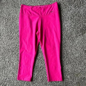 Nike dri fit capri leggings